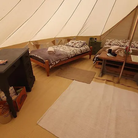 Calon Y Goedwig Glamping Hotel Llandovery Exterior photo